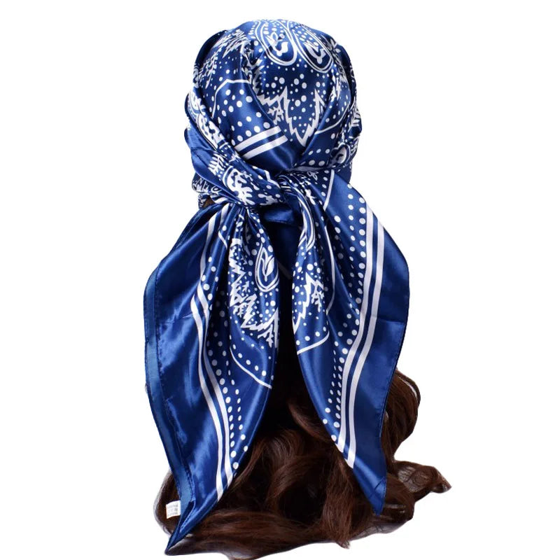 Lea Scarf