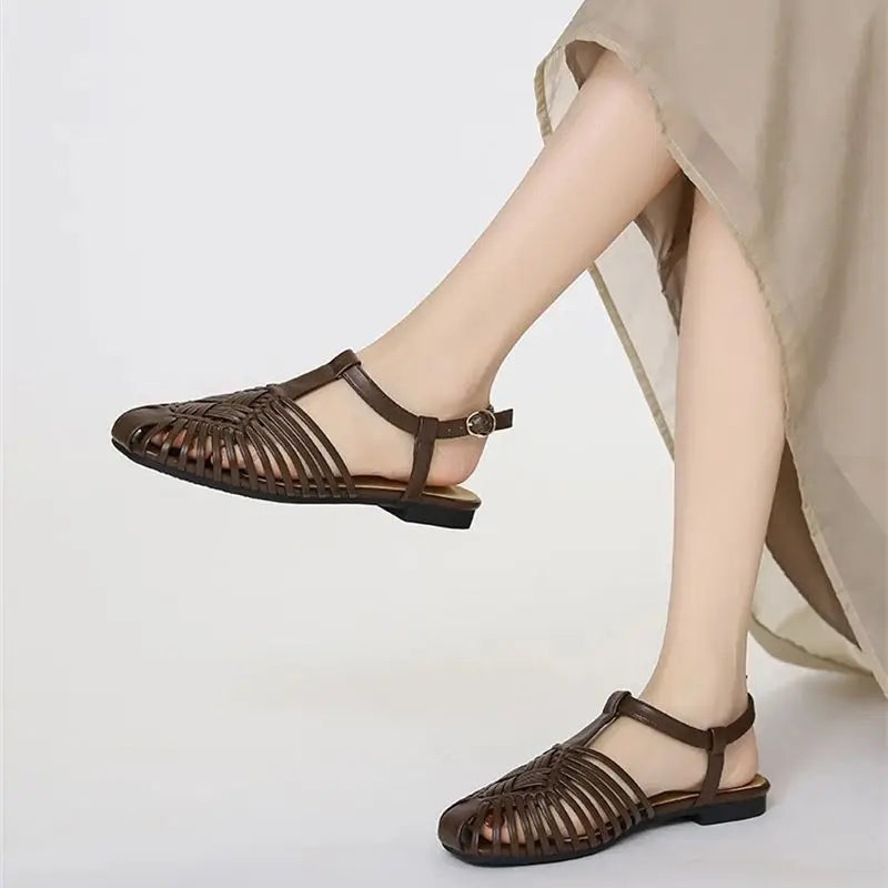 Mariam Sandals