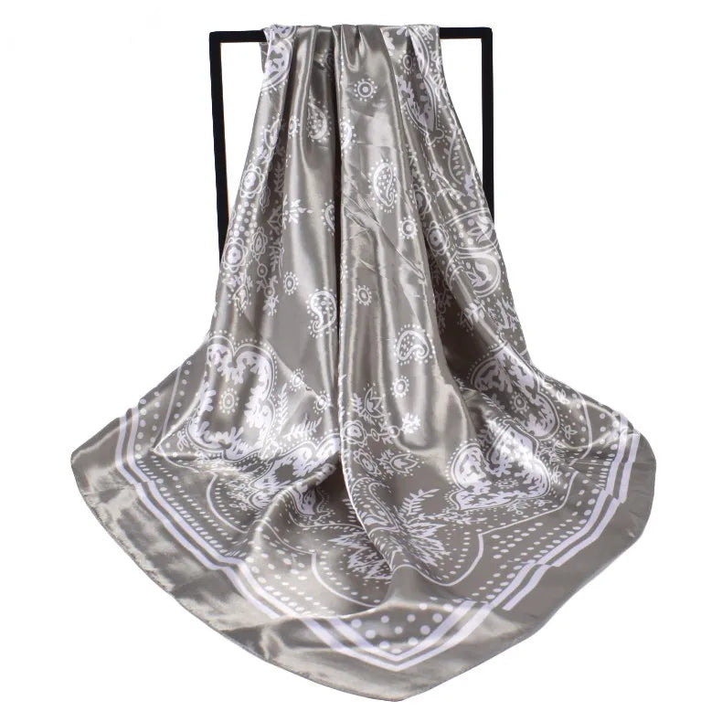 Lea Scarf
