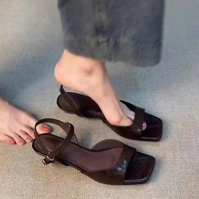 Hanna Sandals