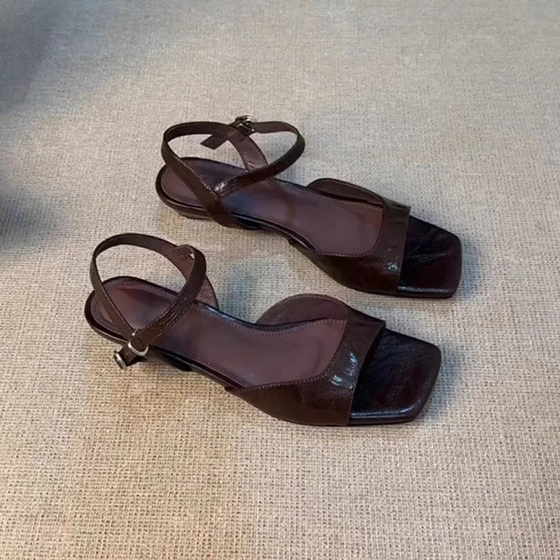 Hanna Sandals