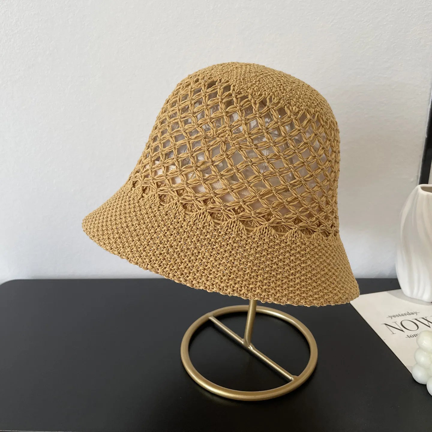 Dominique Hat