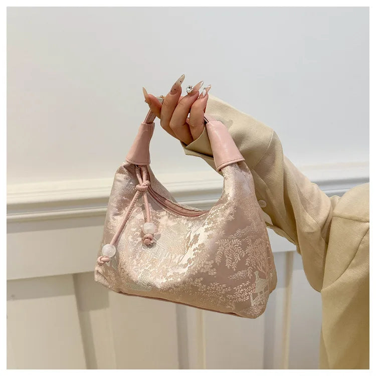 Kassandra Bag