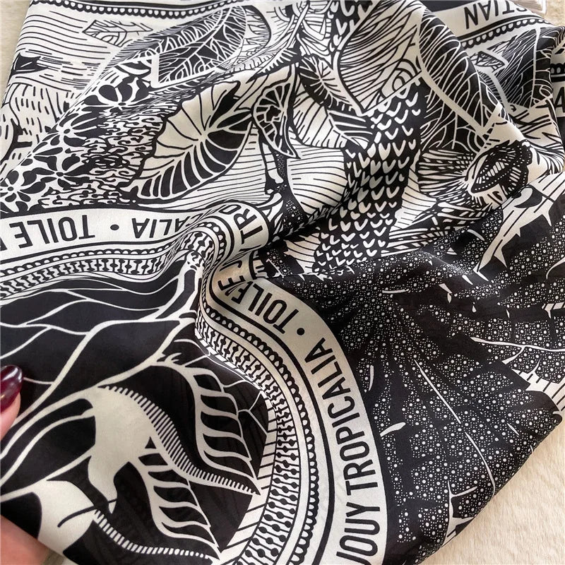 Kaia Scarf