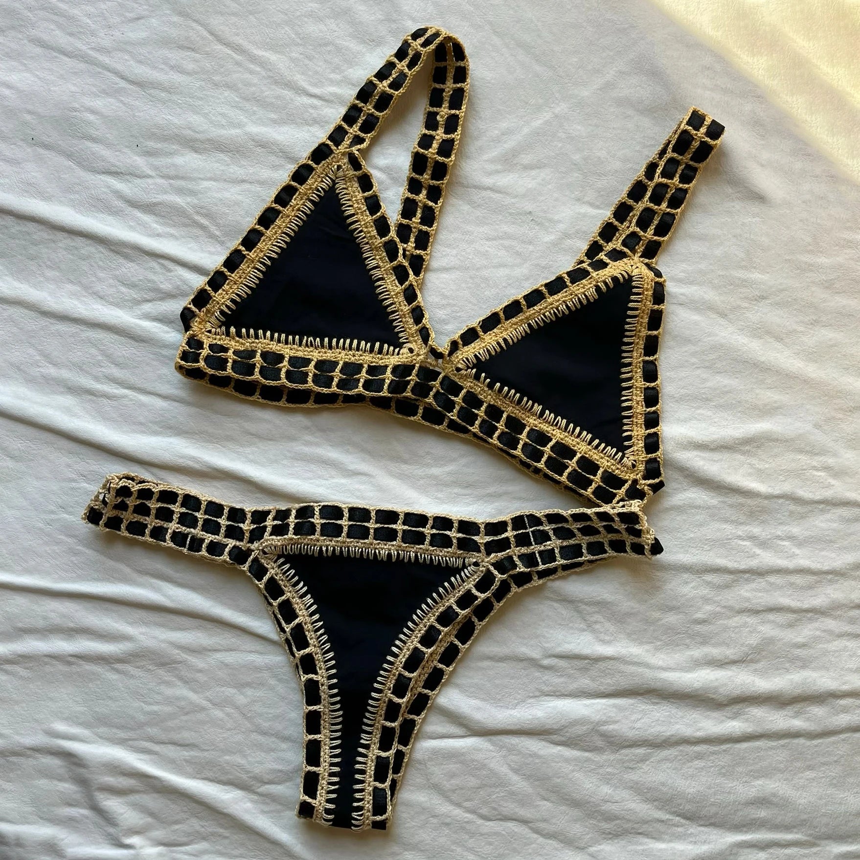 Hana Bikini