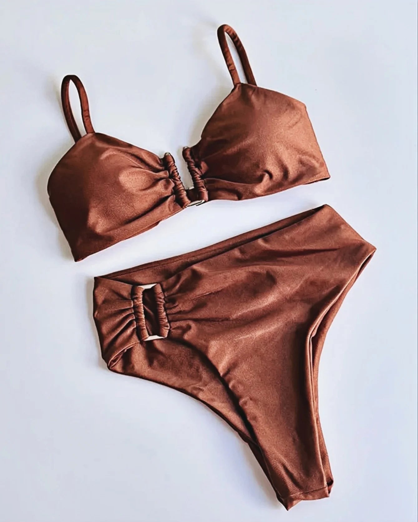 Nina Bikini