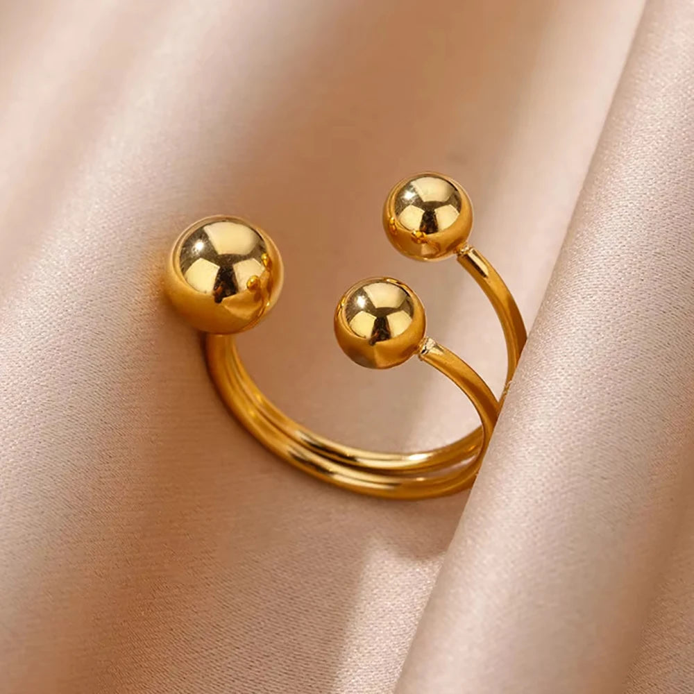 Claire Ring