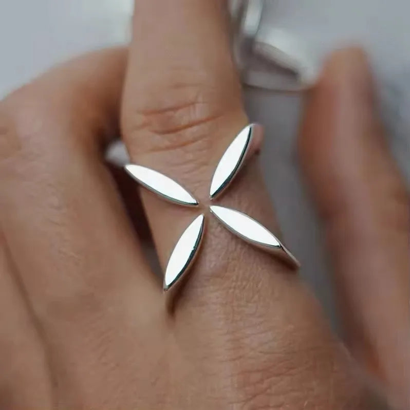 Abigail Ring