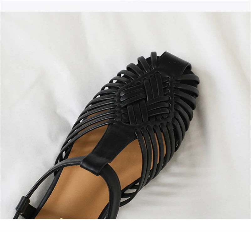 Mariam Sandals