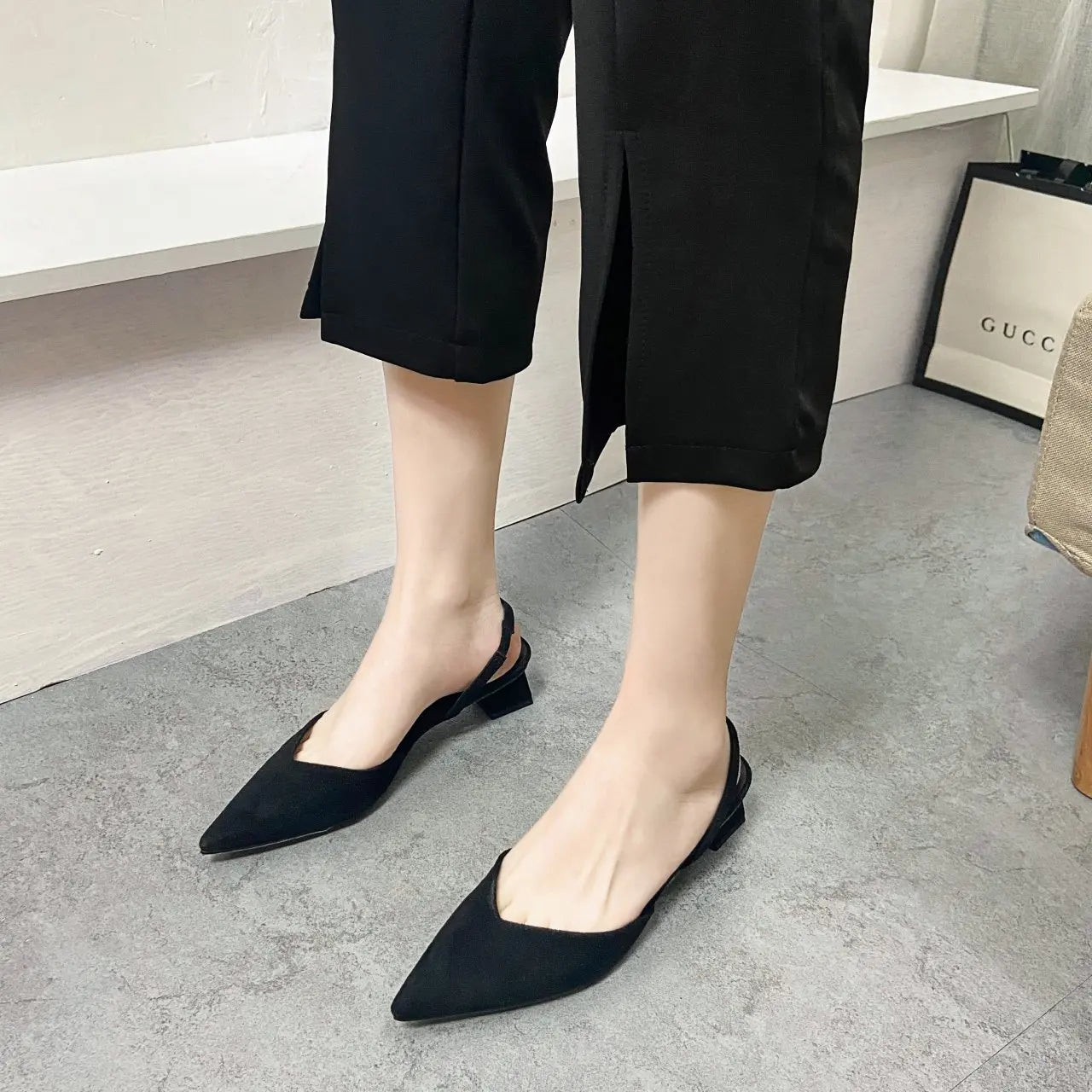 Aylin Sandals