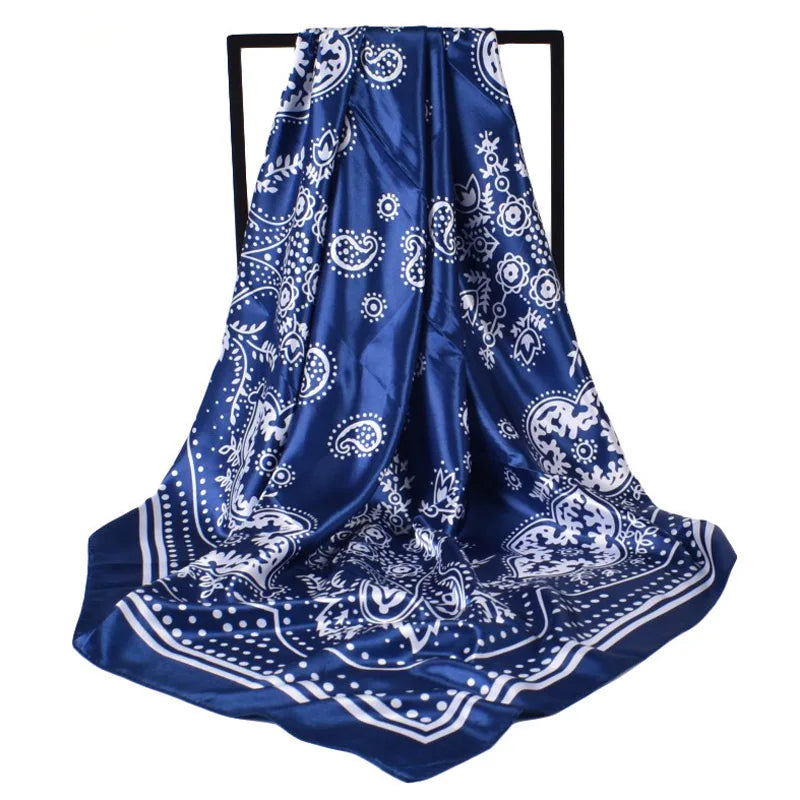 Lea Scarf