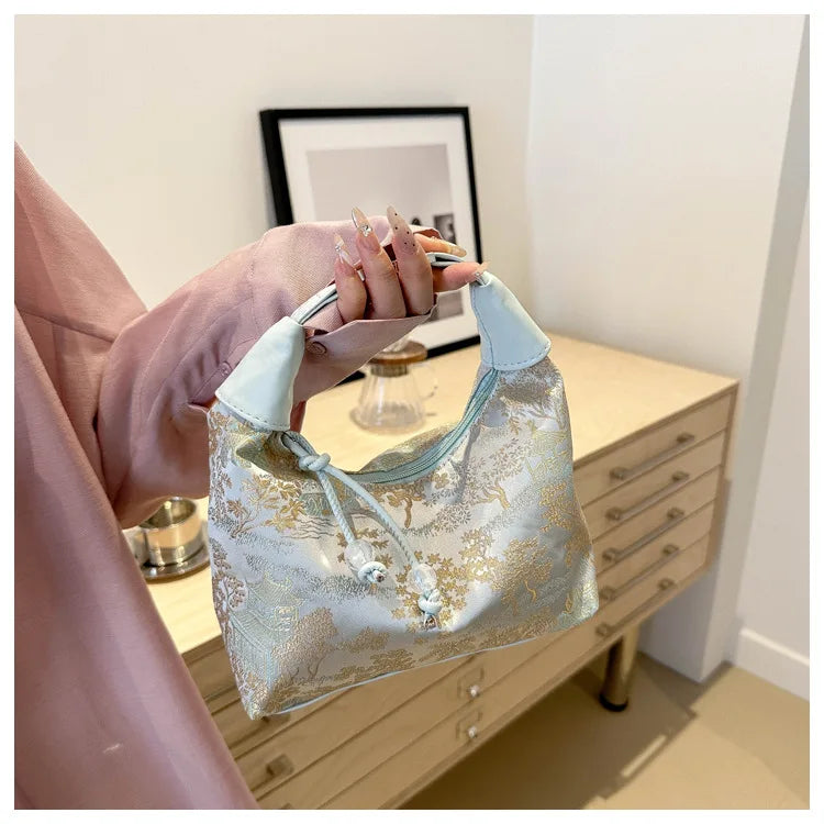 Kassandra Bag