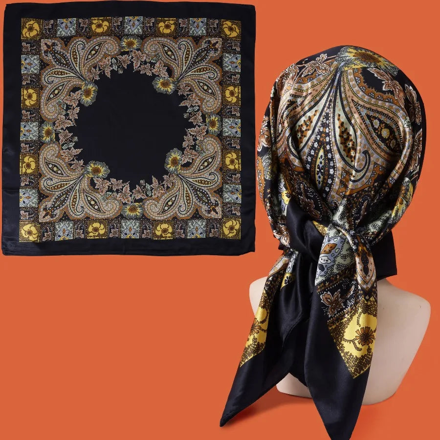 Cristina Scarf