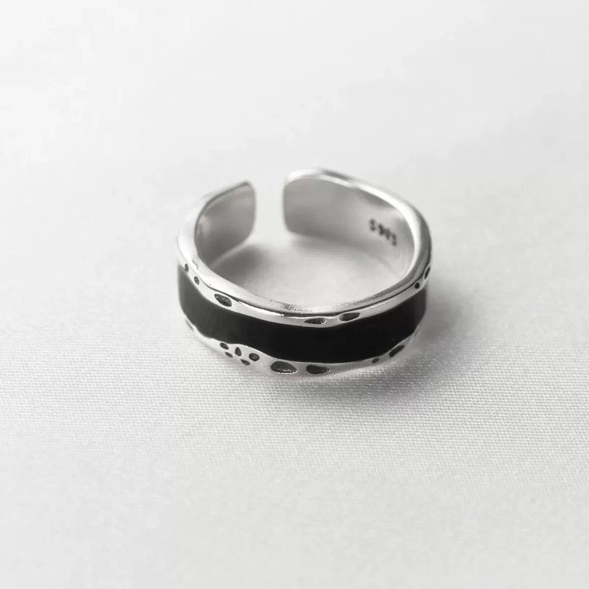 Abigail Ring