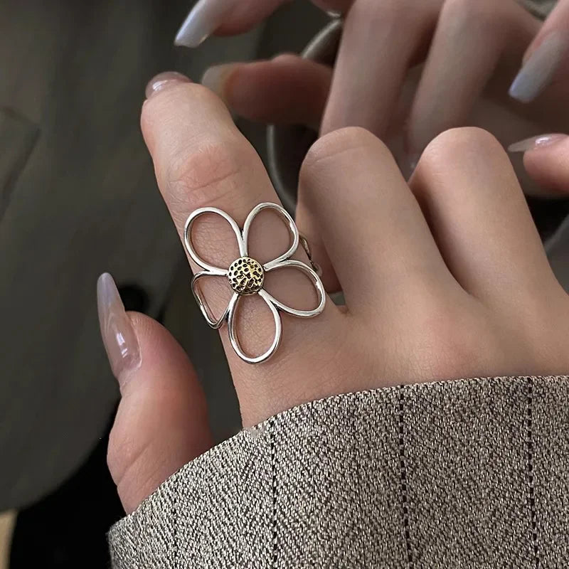 Abigail Ring