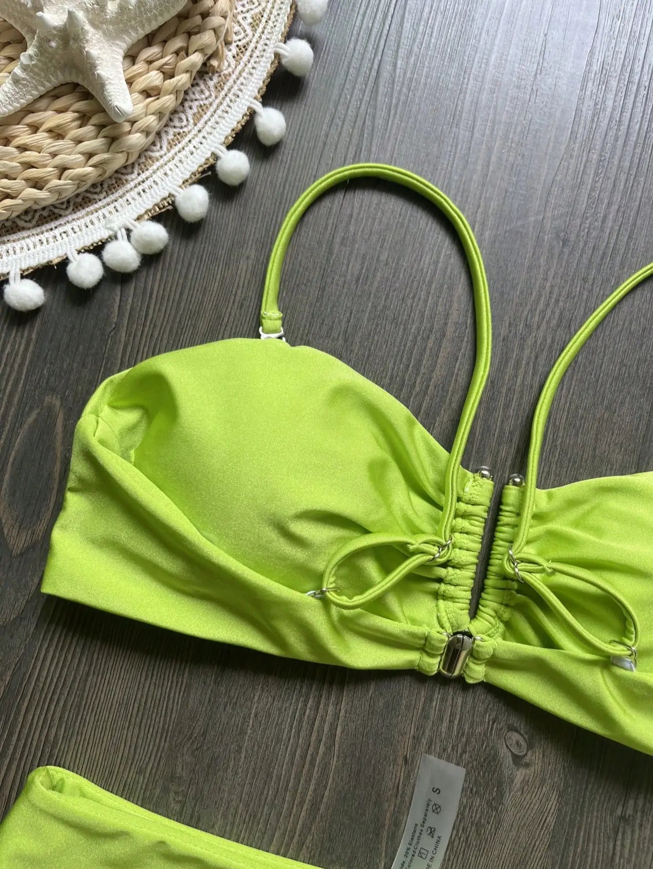 Nina Bikini