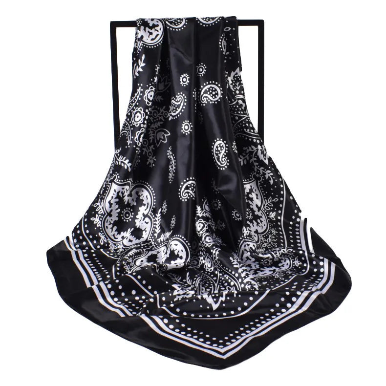 Lea Scarf