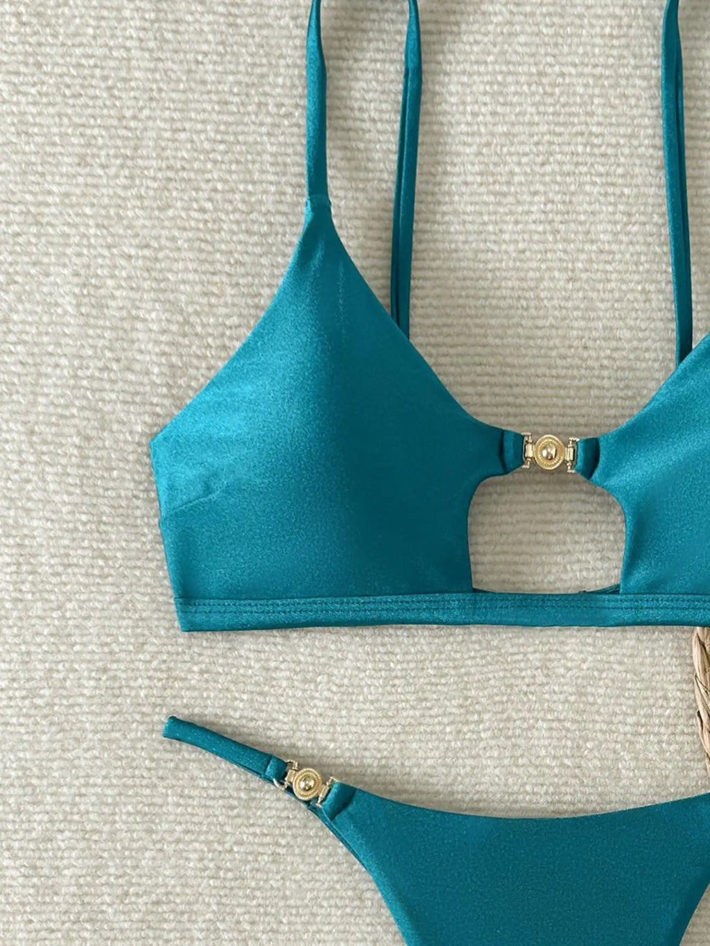 Elsa Bikini