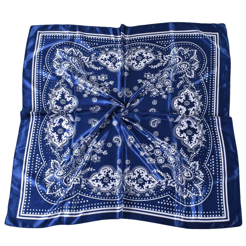 Lea Scarf