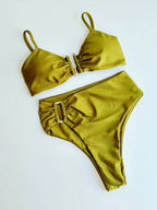 Nina Bikini