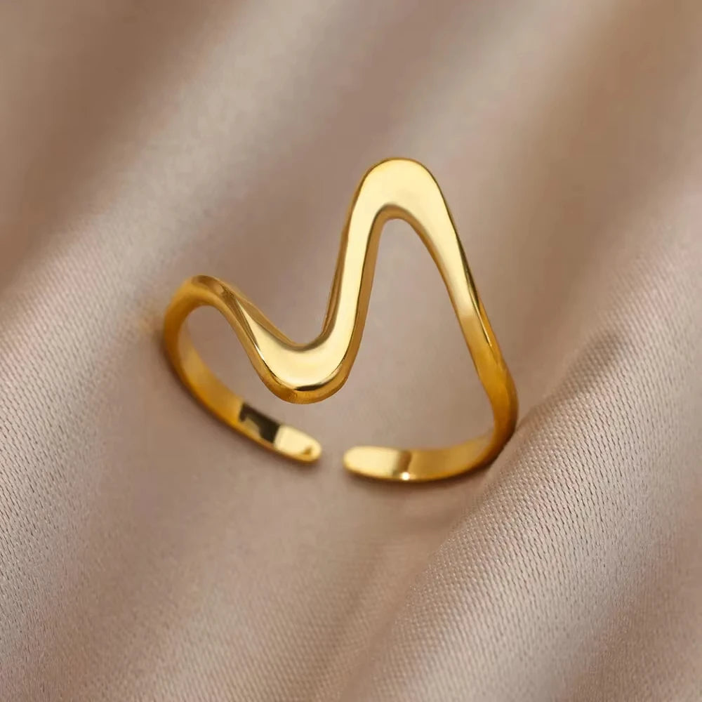 Claire Ring