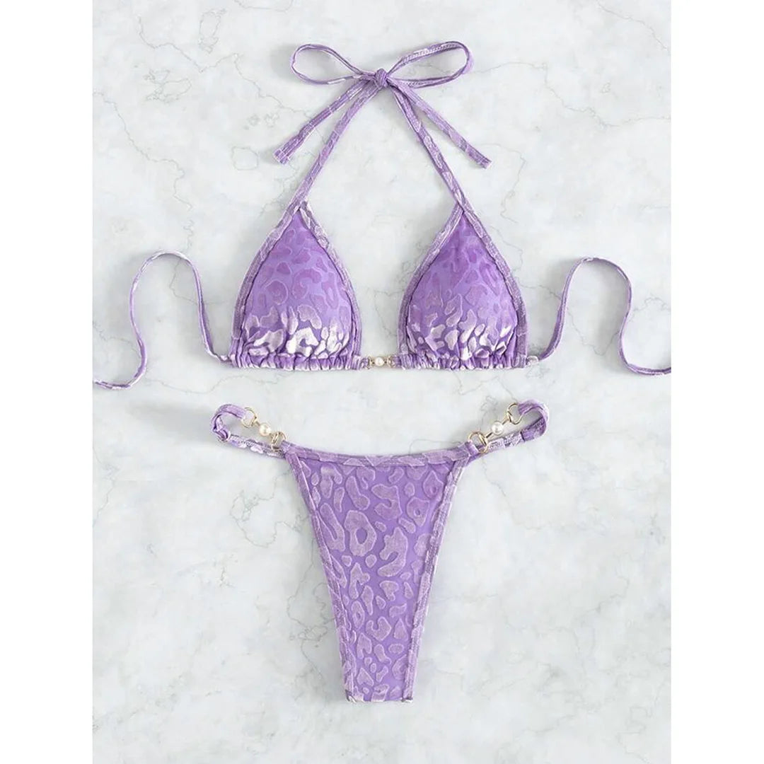 Norah Bikini