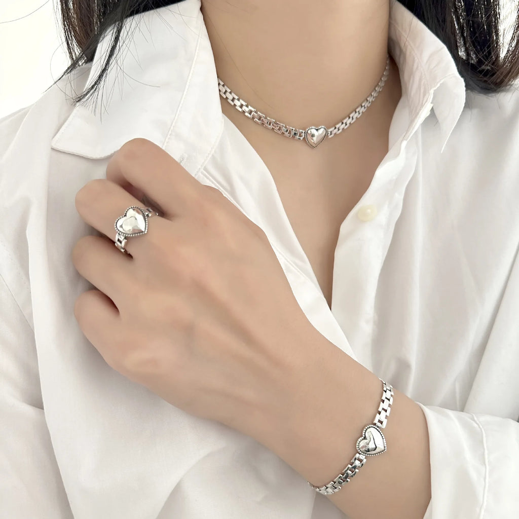 Abigail Ring