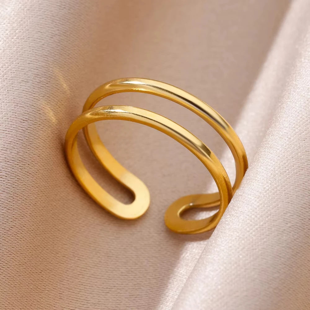 Claire Ring